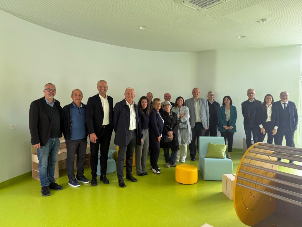 Libellula 罗雷托幼儿园